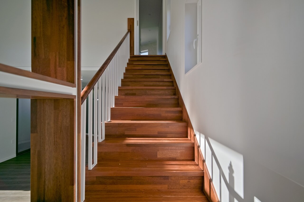 Маршевая лестница в доме